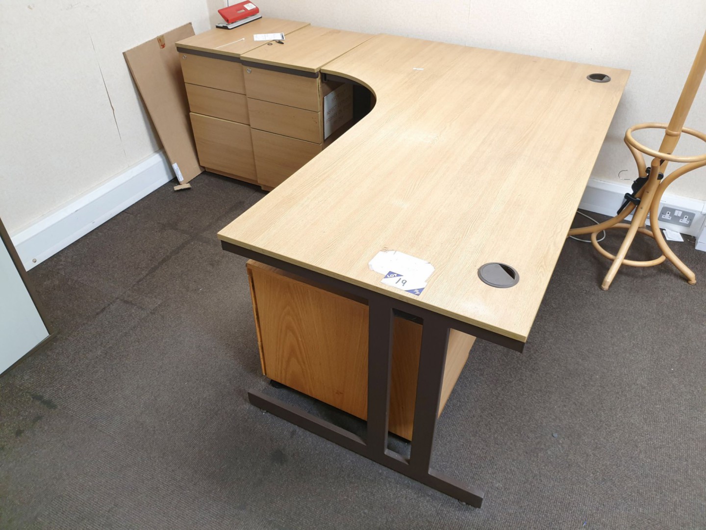 1800x1200mm light oak L shape desk, pedestal units