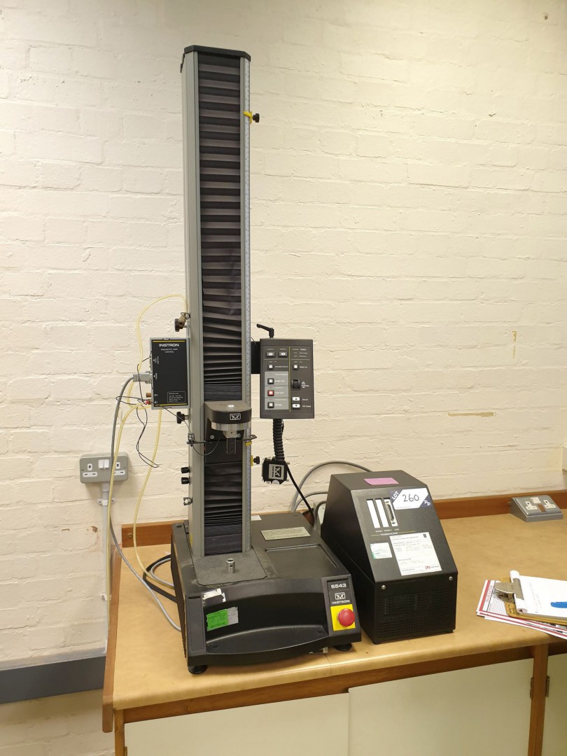 Instron 5543 tensile tester, 1kN cap with console...