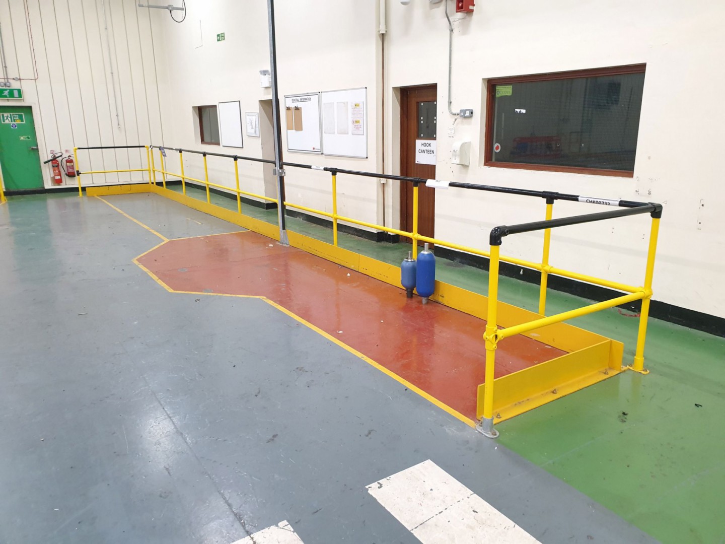 2 section yellow / black floor mounted pedestrian...