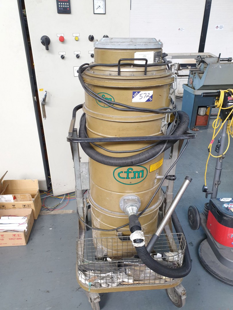 CFM 317STA industrial vacuum, 3kW, 240v