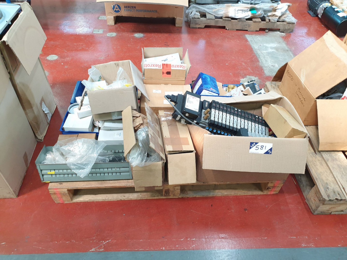 Qty various pneumatic spares inc: Rexroth, Festo,...