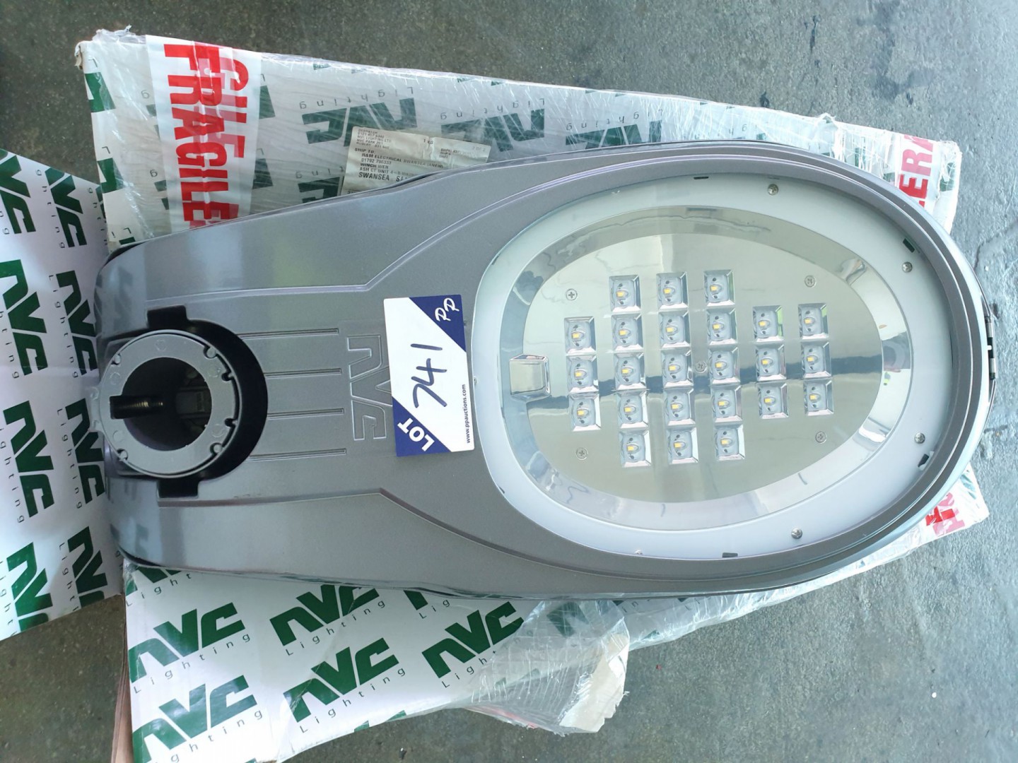 NVC Ryder LED road lantern