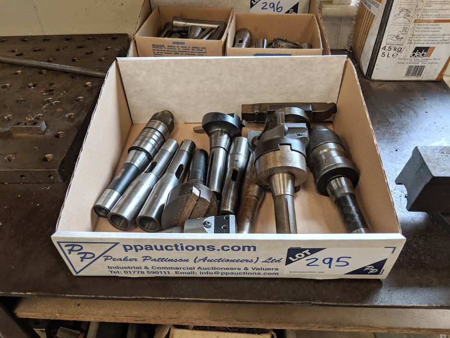 Qty various R8 taper tool holders, boring tools et...