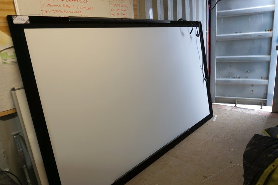 2820x1660mm projector screen with black surround