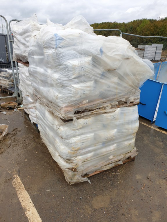 Qty clay granules on 2 pallets