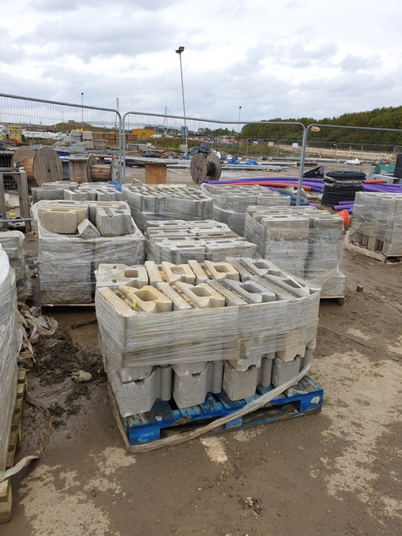 Qty Reco concrete blocks on 7 pallets