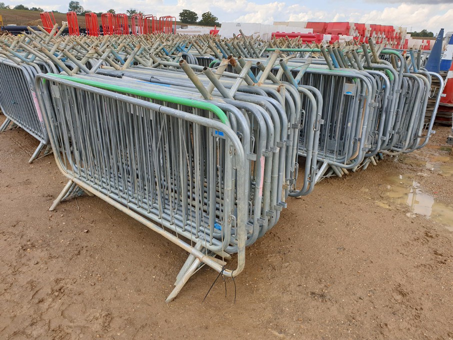 53x approx metal pedestrian barriers