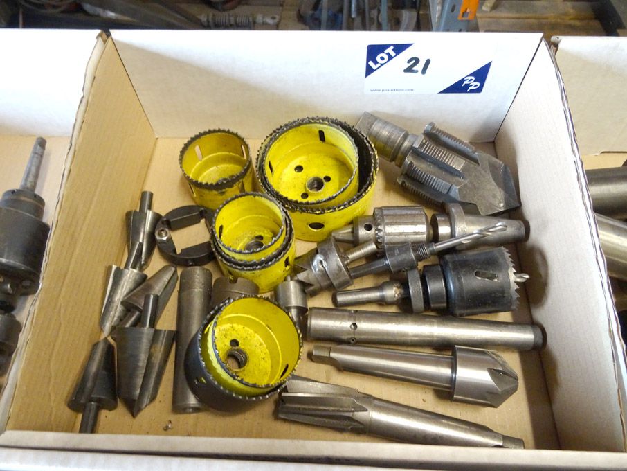 Qty various hole saws, drill chuck, counter borers...