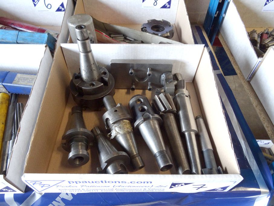 Qty various Int 40 taper tool holders etc