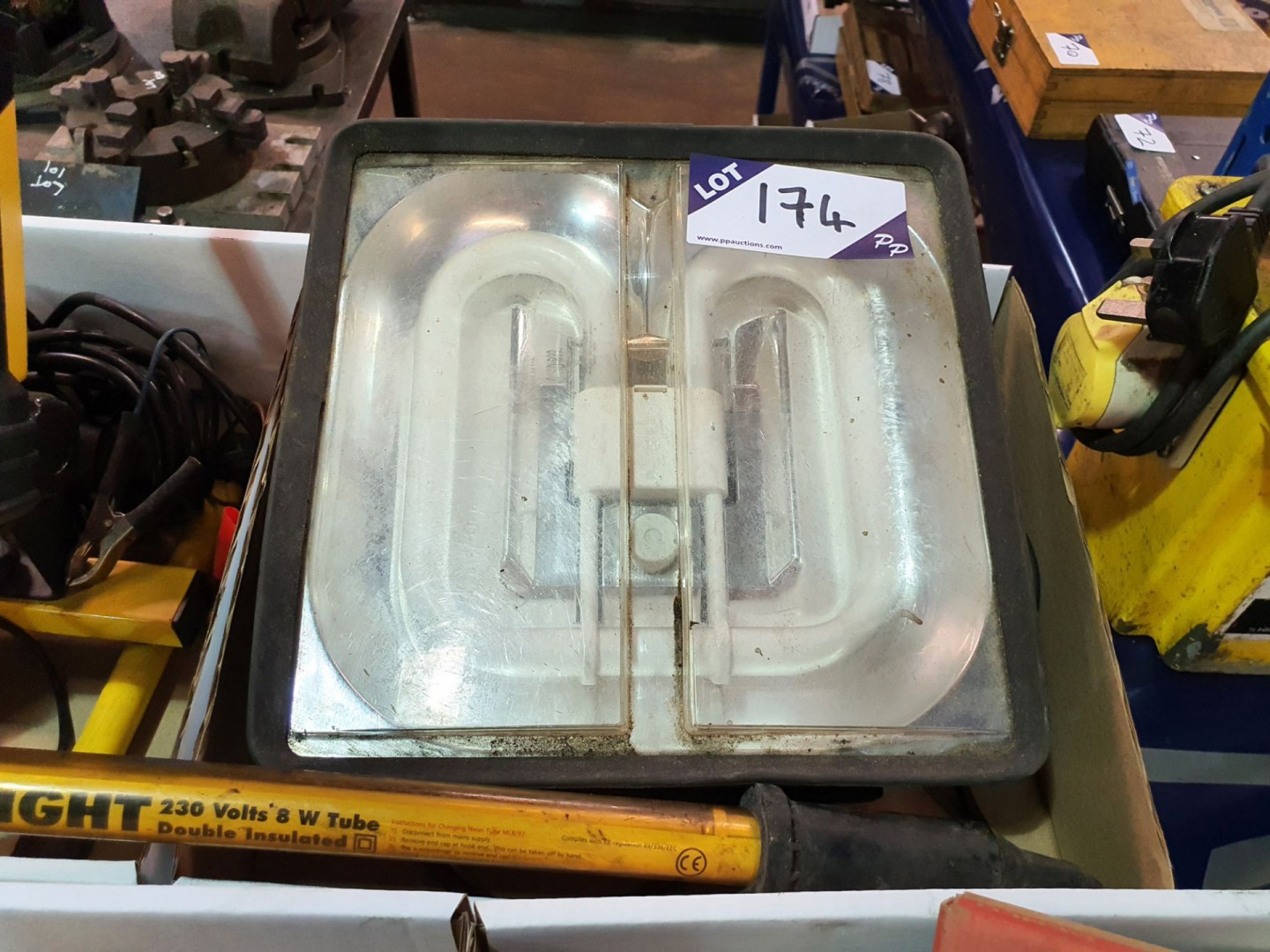 Thorsman Goliath 38 light, Sealey 8W light stick