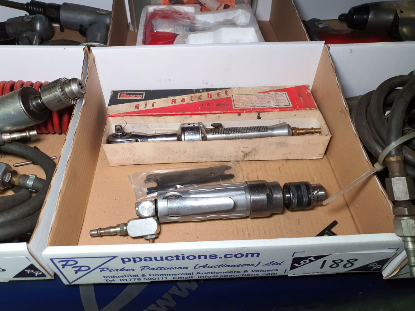 Snap on air ratchet, pneumatic drill