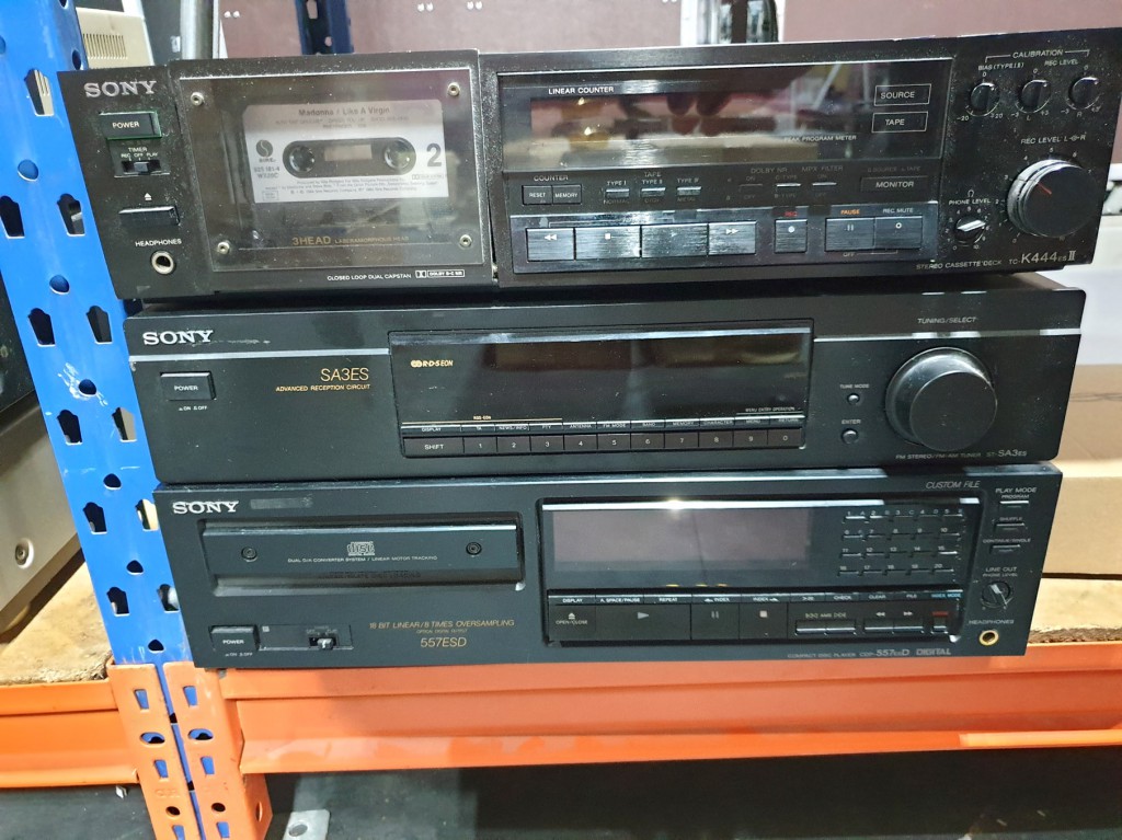 Sony TC-K444 stereo cassette deck, Sony ST-SA3 FM/...