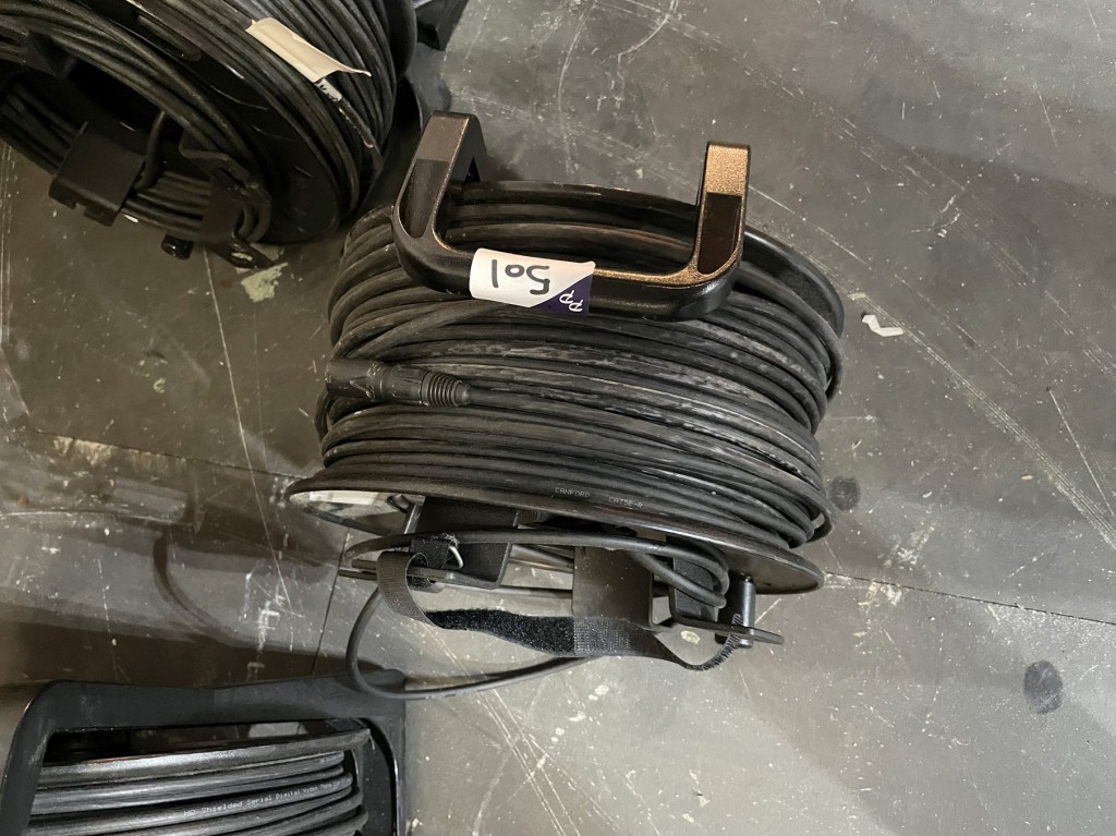 Deployable cat 5 100 meter cable on reel