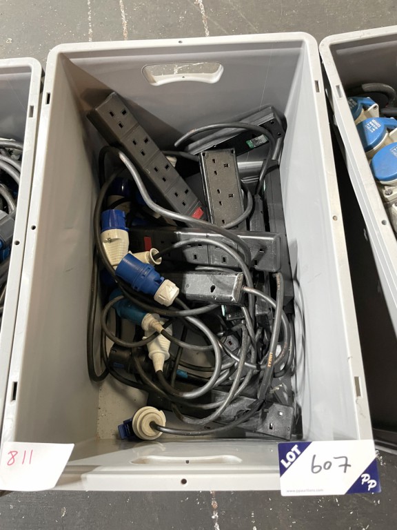 Qty various mains 16A & 32A black cable extensions