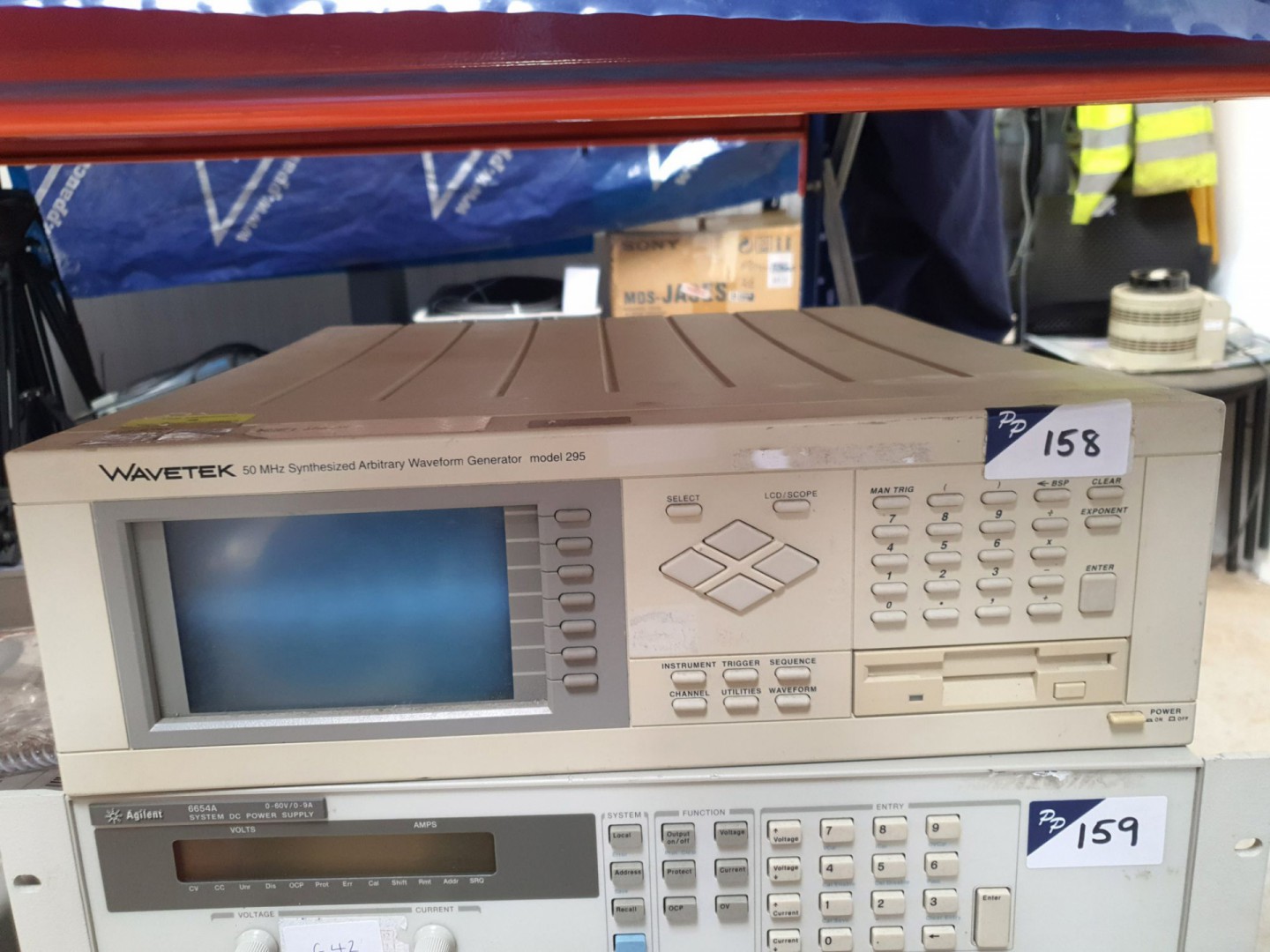 Wavetek 295 50MHz synthesized arbitrary waveform g...