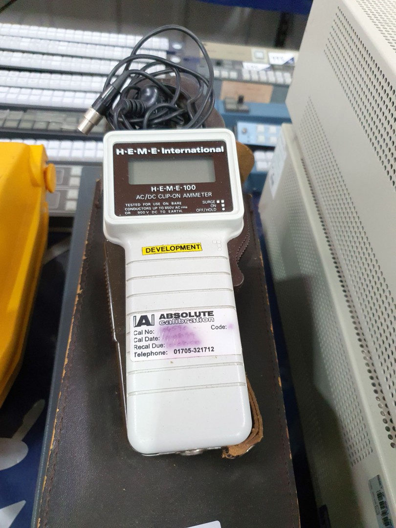H.E.M.E International 100 AC/DC clip on ammeter in...