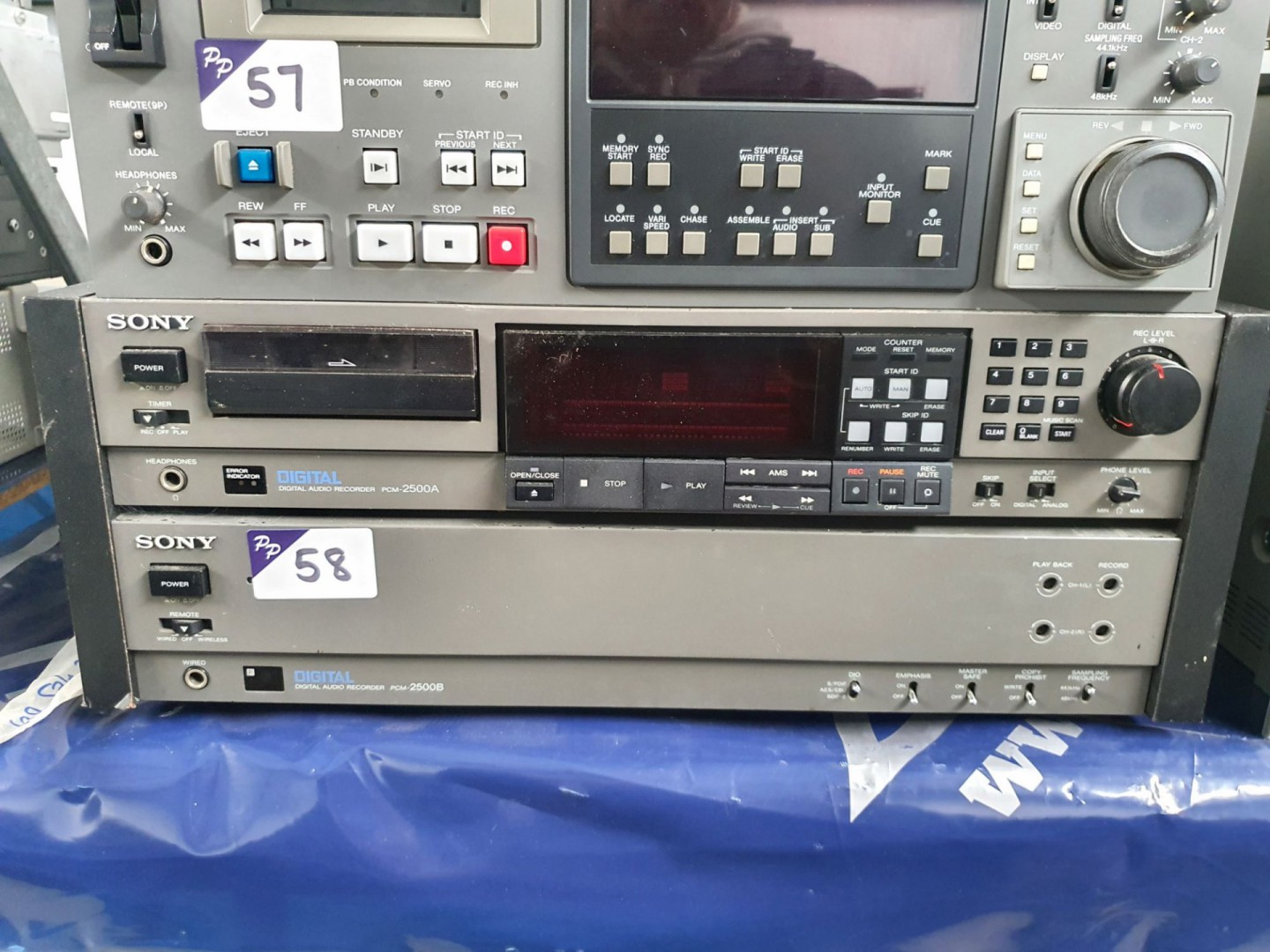Sony PCM-2500A digital audio recorder, Sony PCM 25...