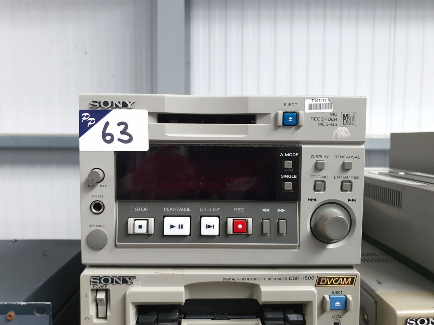 Sony MDS-B5 MD recorder
