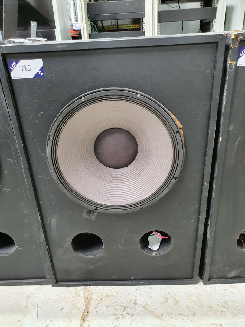JBL 4645B single subwoofer