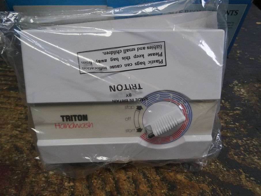 Triton T30/3 hand wash water heater, 3.1kW, 240v (...