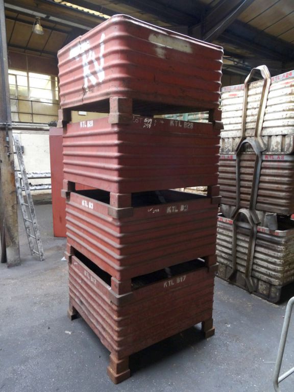4x various solid sided metal stackable stillages,...