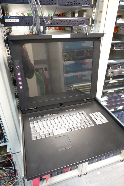 Rack type keyboard / monitor - located at: Chalfon...