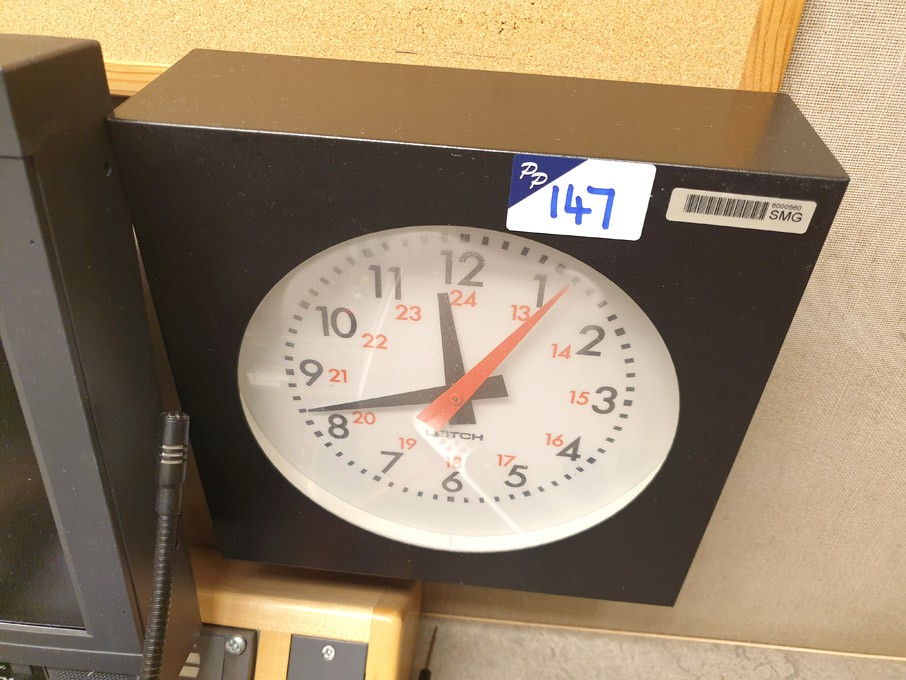 Leitch ADC-5108 slave studio clock