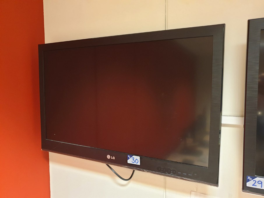 LG 32LV355C 32" colour LED LCD TV (no remote)