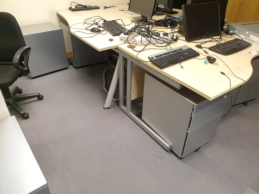 2x maple 1600x1200mm 'L' shape desk & similar 1600...
