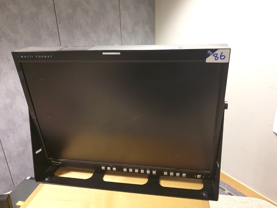 TV Logic LVM-242W multi format monitor