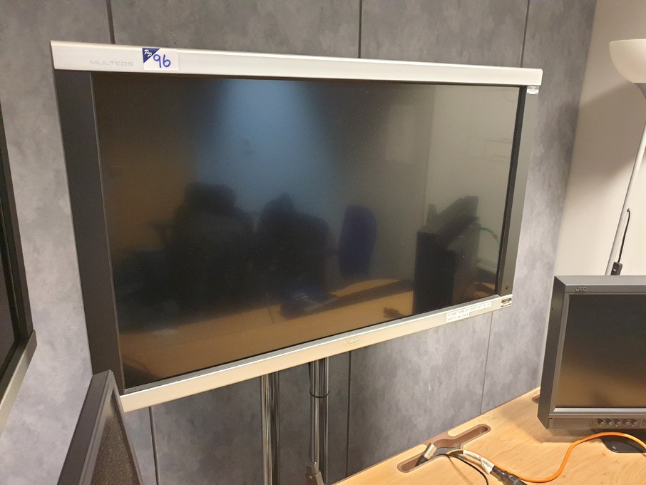 NEC Multeos M40 LCD monitor on Unicol stand