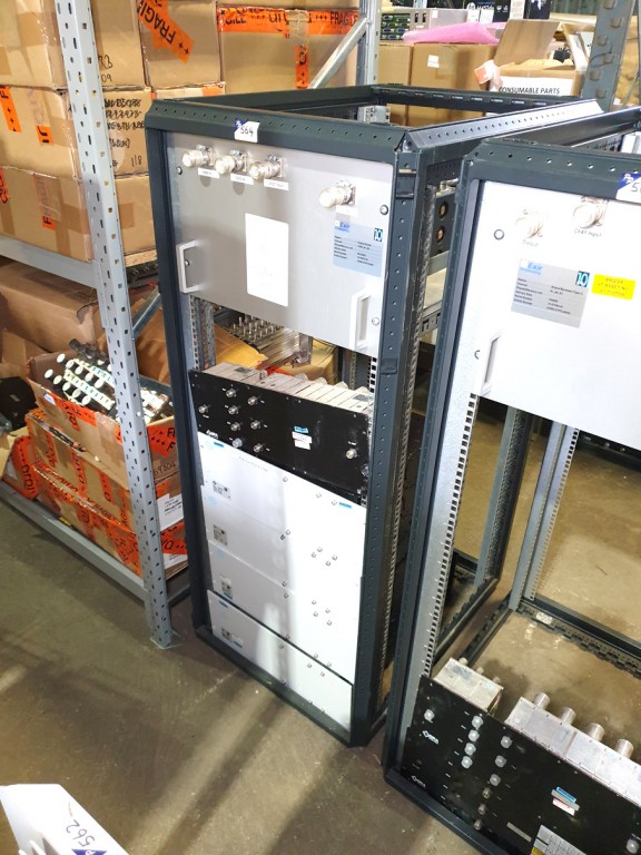 Metal storage rack with Exir 3 channel UHF combine...