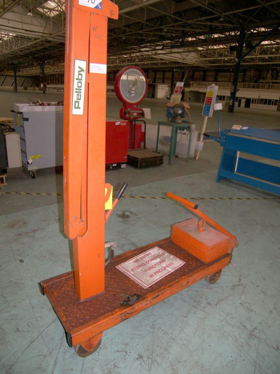 Pelloby mobile manual engine hoist, 150kg SWL - Lo...