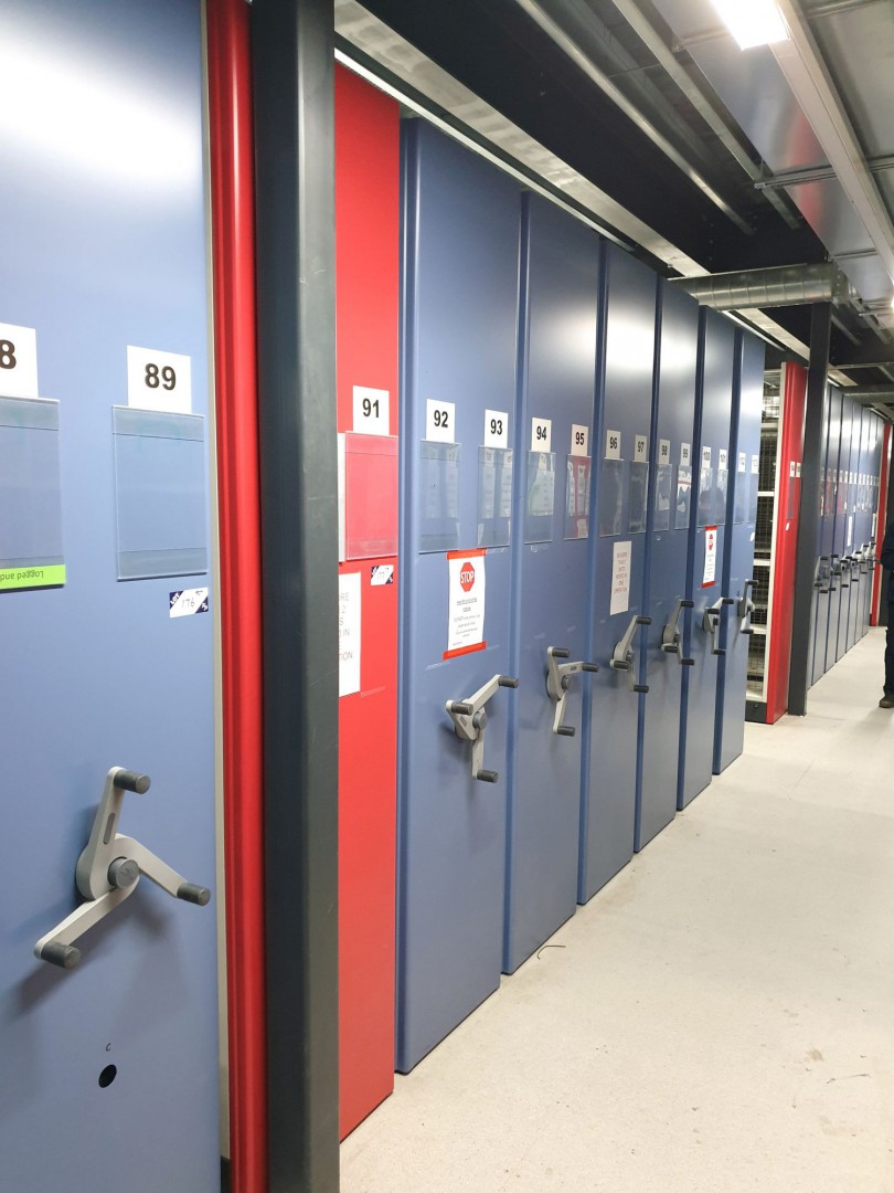 7 bays Bruynzel Compactus multishelf rolling stora...