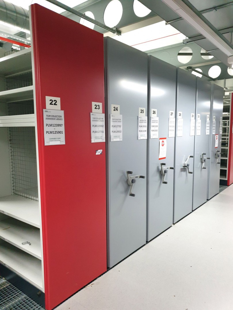 6 bays Bruynzel Compactus multishelf rolling stora...