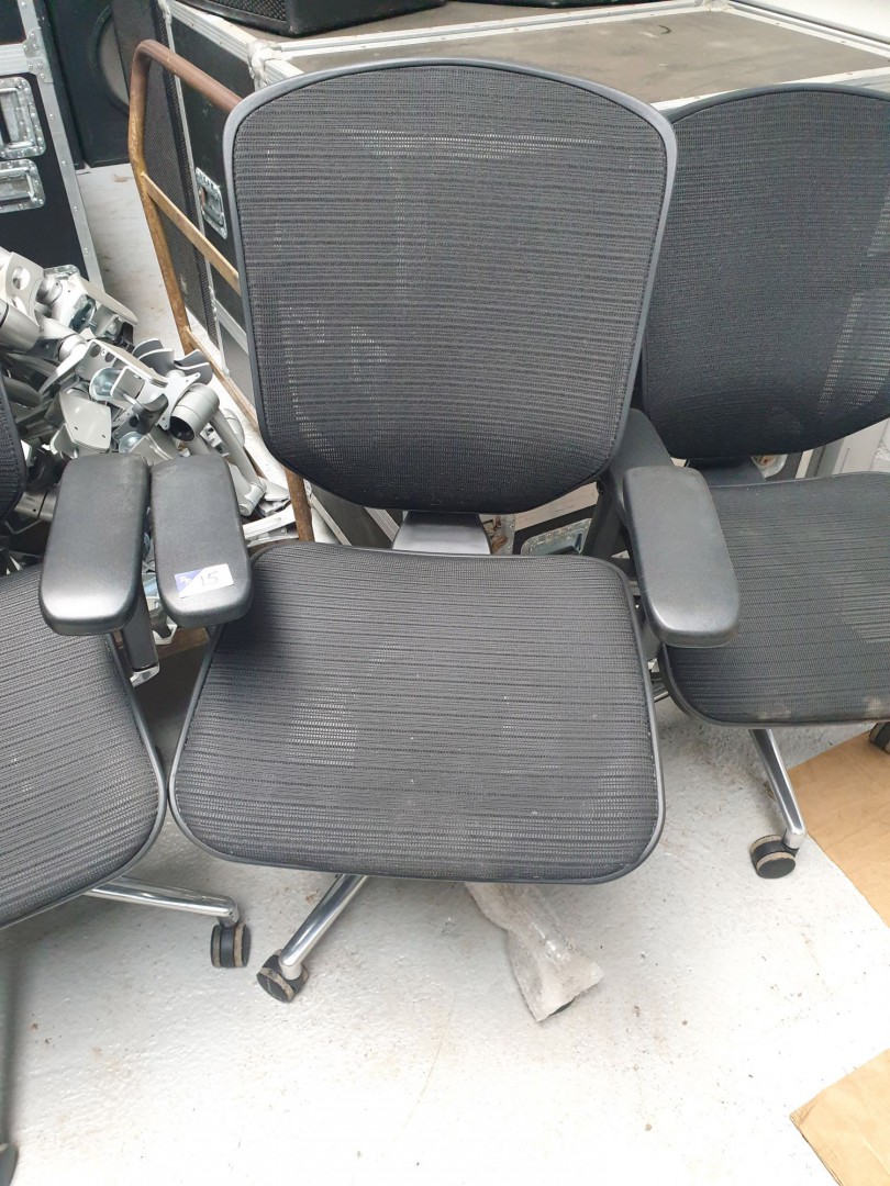 Comfort Enjoy Ergo black mesh mobile swivel office...