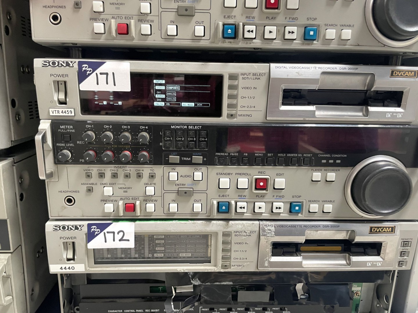 Sony DSR-2000P digital video cassette recorder