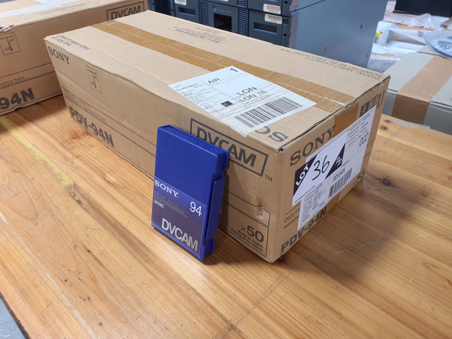 1 box (50 per box) Sony PDV-94N digital video cass...