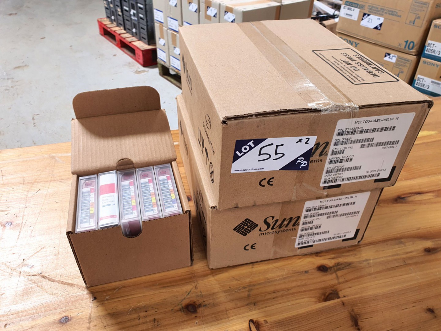 2 boxes (20 per box) Sun MicroSystems MCLTO5 1.5TB...