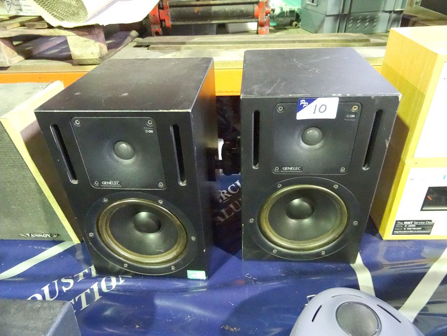 2x Genelec 1030A monitoring loud speakers