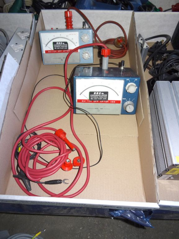 2x 88M battery testers