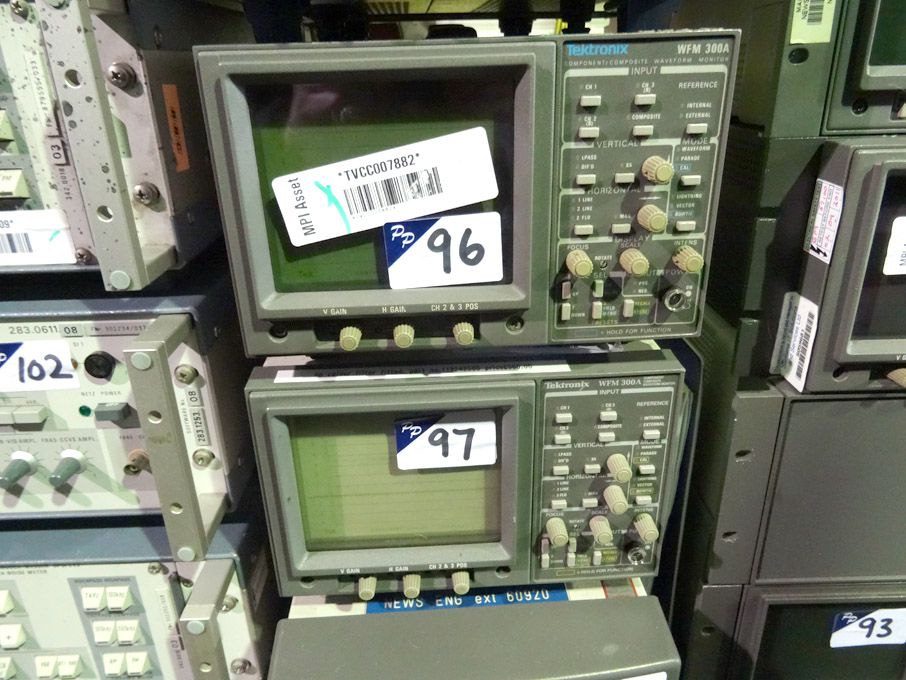 Tektronix WFM 300A component waveform monitor