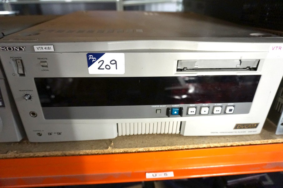 Sony DSR-60P digital video cassette player