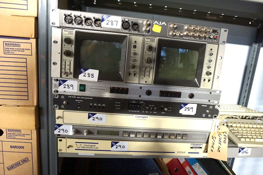 Chromatec TVD35 stereo monitor, Philips LDK 4210 s...