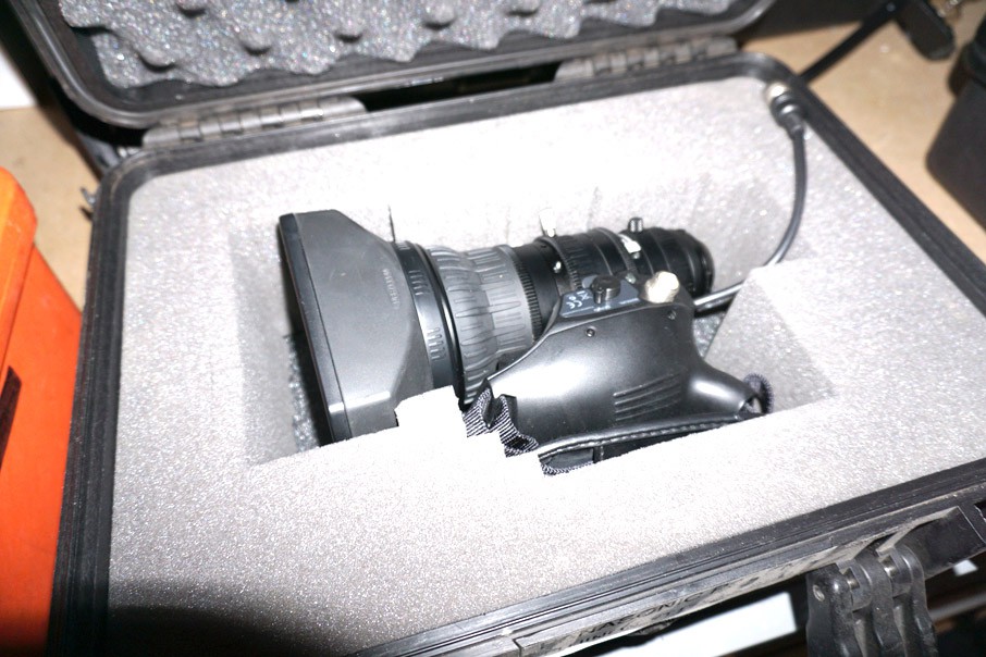Fujinon XT17 x 4.5 lens, 5-77mm in Peli case