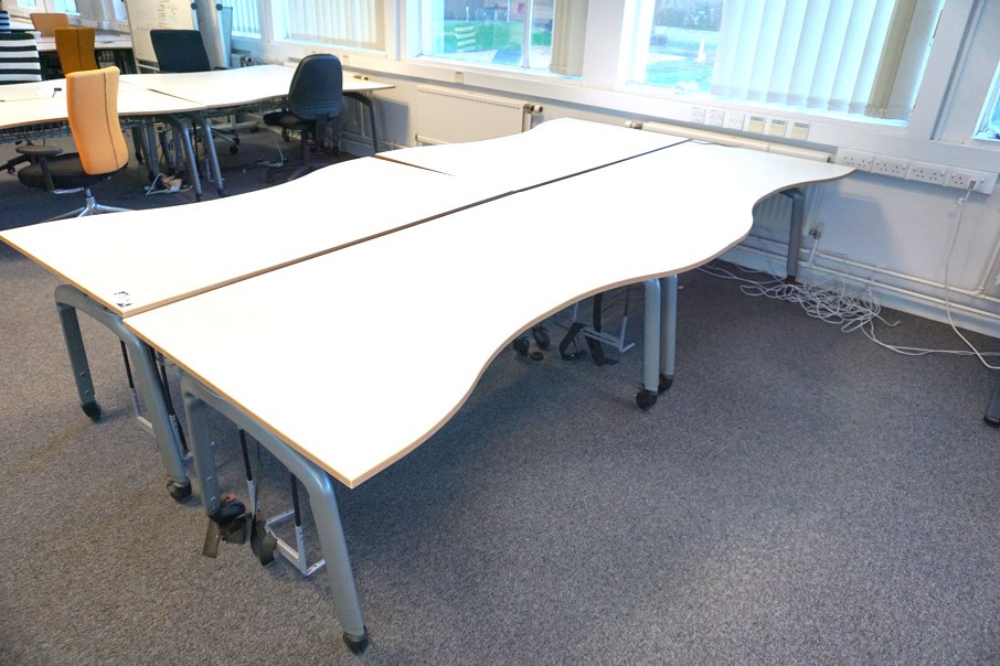 4x white 1600x900mm curved tables