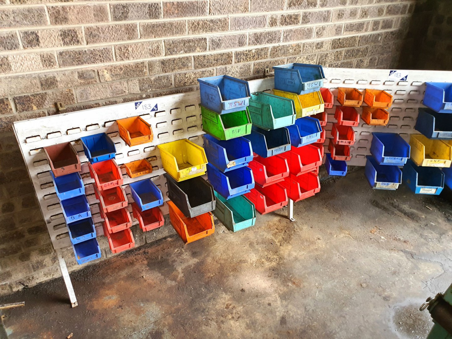 2x lin bin storage racks with lin bins