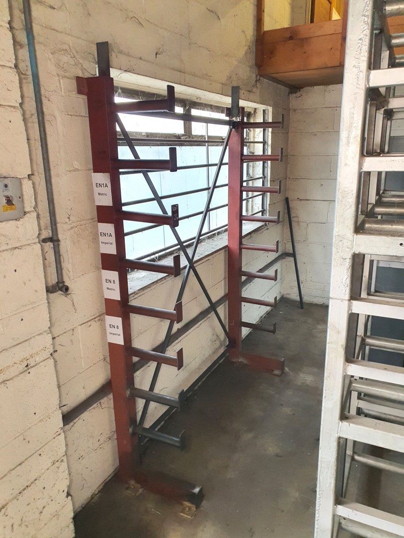 Metal single sided bar rack, fixed shelves, 1500x2...