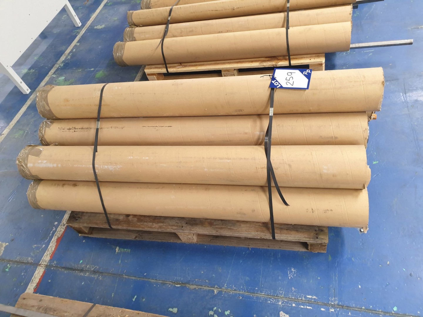 Qty bar stock inc: titanium round bars to 80mm dia