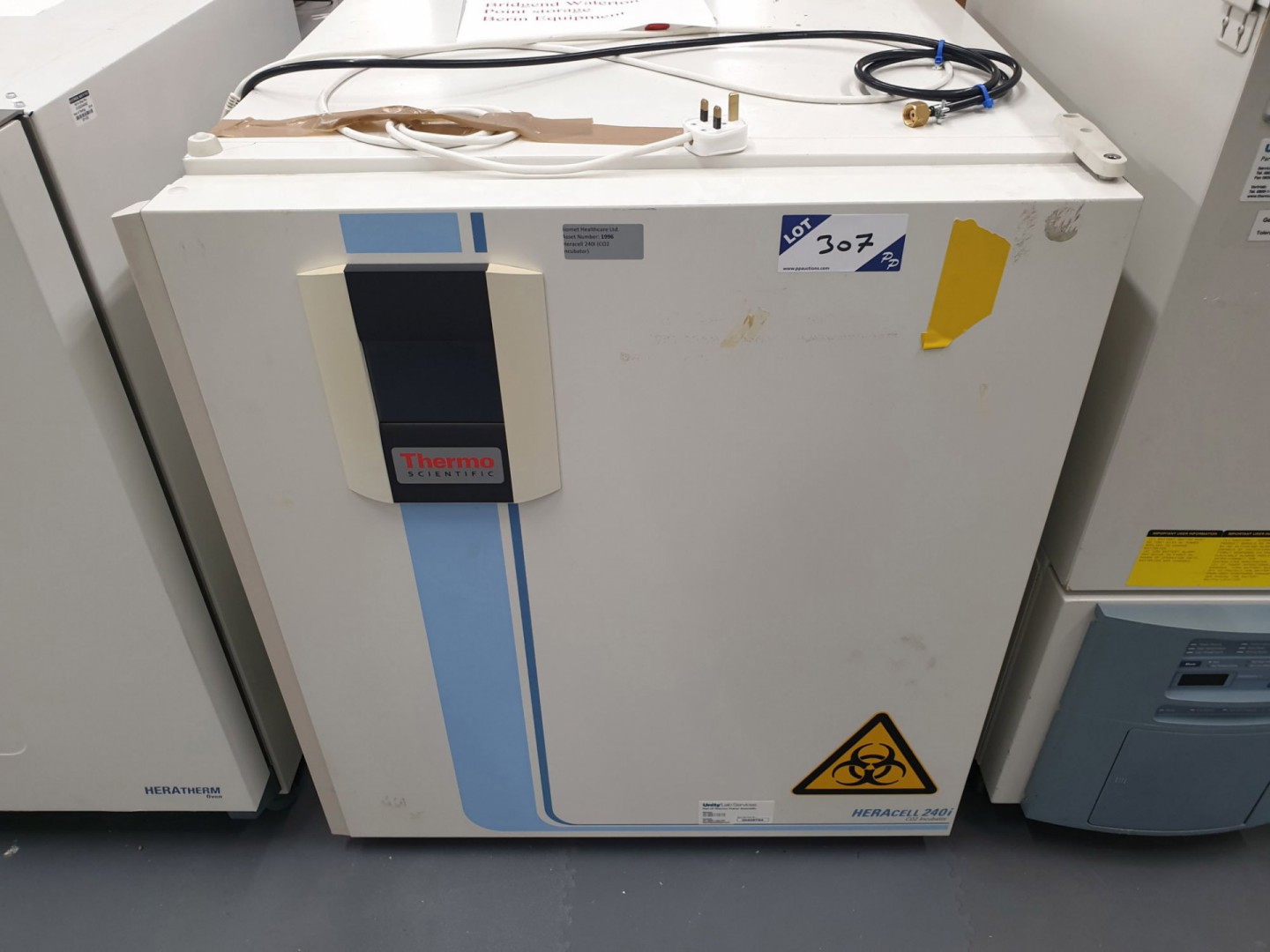 Thermo Scientific Heracell 240i C02 incubator, 240...